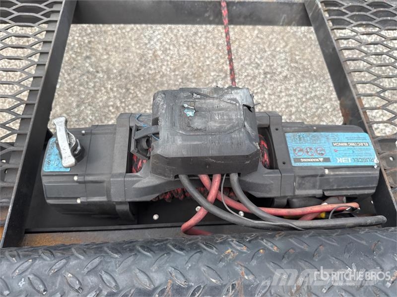 Trail Maxx GC37-44 4800 lb 44 ft T/A Gooseneck Equipment Trai Auto pārvadāšanas treileri