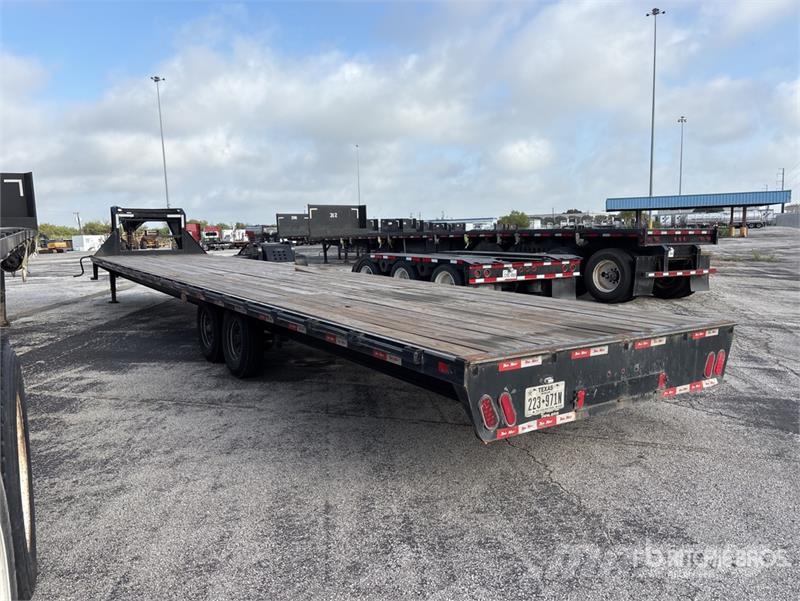 Trail Maxx SD2 40 ft T/A Gooseneck Flatbed Trailer Pritschenanhänger