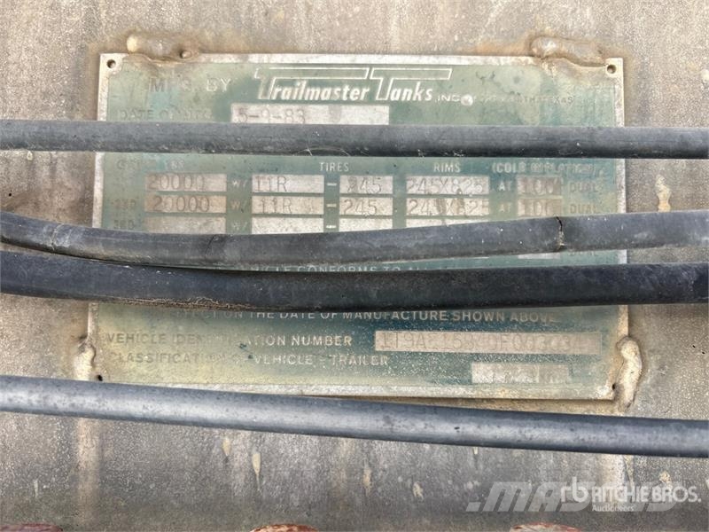 Trailmaster Tanks 7709 T/A Water Tank Trailer Muut kuorma-autot