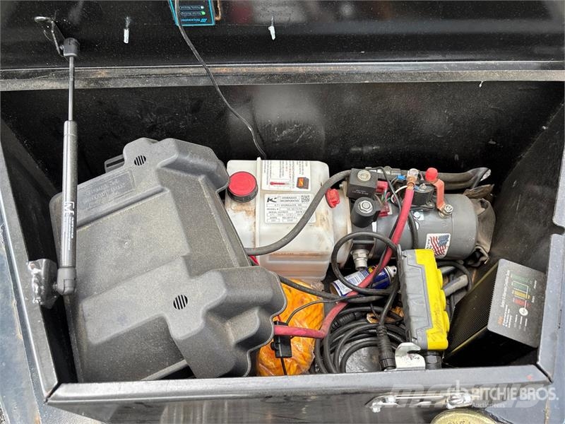 TrailMax Dt27 16 ft T/A Dump Utility Trailer Przyczepy wywrotki