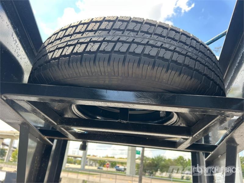 TrailMax MAC210-25 25 ft T/A Gooseneck Equipment Trailer Prikolice za prevoz vozil