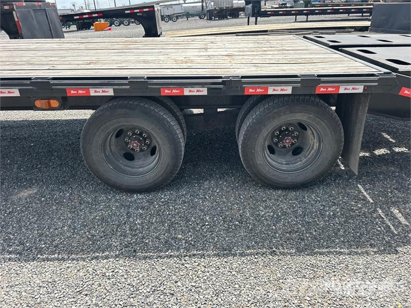 TrailMax MAC210-25 25 ft T/A Gooseneck Equipment Trailer Prikolice za prevoz vozil