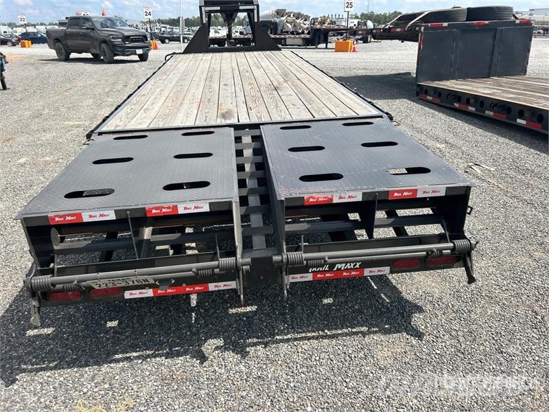 TrailMax MAC210-25 25 ft T/A Gooseneck Equipment Trailer Prikolice za prevoz vozil