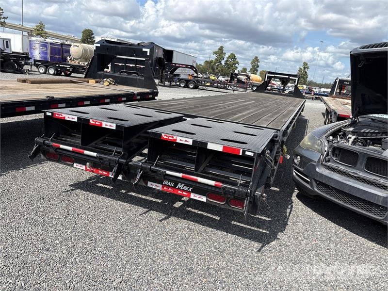 TrailMax Max210S-40 40 ft T/A Gooseneck Equipment Trailer Auto pārvadāšanas treileri