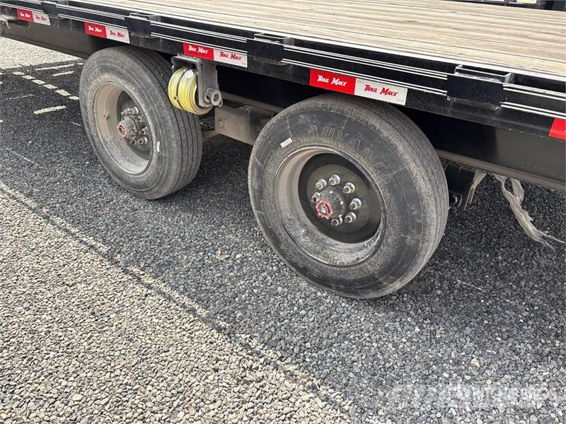 TrailMax Max210S-40 40 ft T/A Gooseneck Equipment Trailer Auto pārvadāšanas treileri
