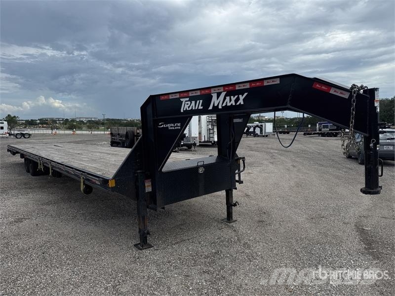 TrailMaxx 40 ft T/A Equipment Trailer Przyczepy do transportu samochodów