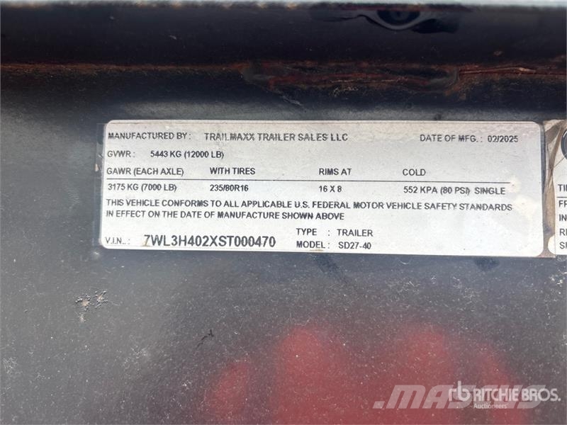 TrailMaxx 40 ft T/A Gooseneck Flatbed Trailer Remolques de cama baja