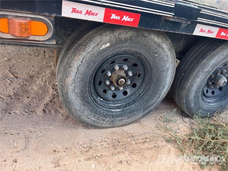 TrailMaxx Equipment Trailer Autotreilerid