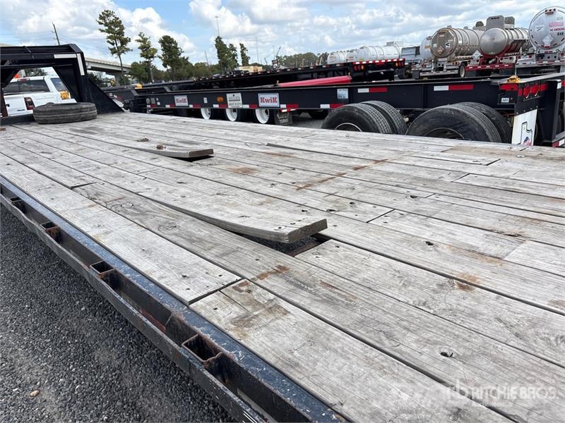 TrailMaxx Max210S-40 40 ft T/A Gooseneck Equipment Trailer Prikolice za prevoz vozil