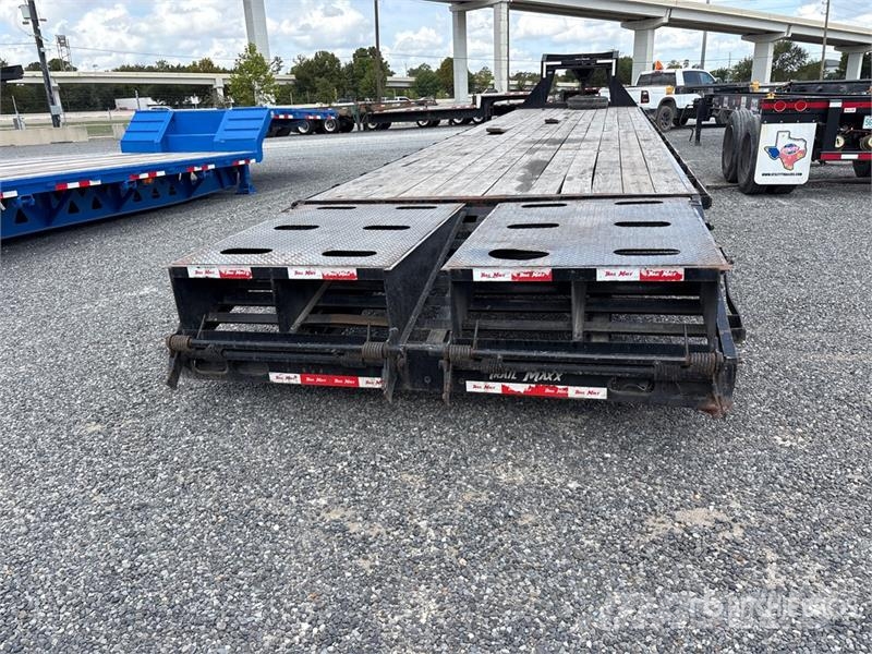 TrailMaxx Max210S-40 40 ft T/A Gooseneck Equipment Trailer Prikolice za prevoz vozil