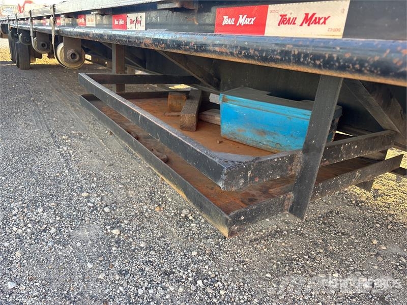 TrailMaxx MAX212-40 40 ft T/A Gooseneck Equipment Trailer Remorque porte engin
