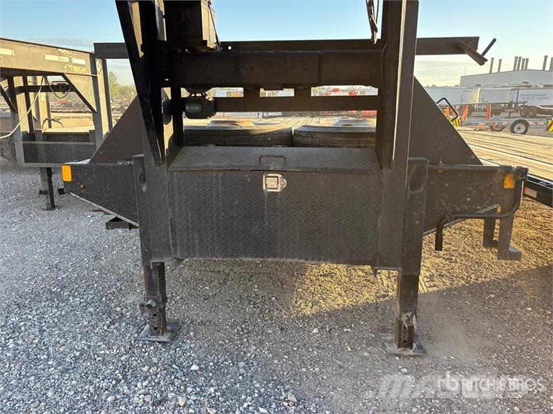 TrailMaxx MAX212-40 40 ft T/A Gooseneck Equipment Trailer Remorque porte engin