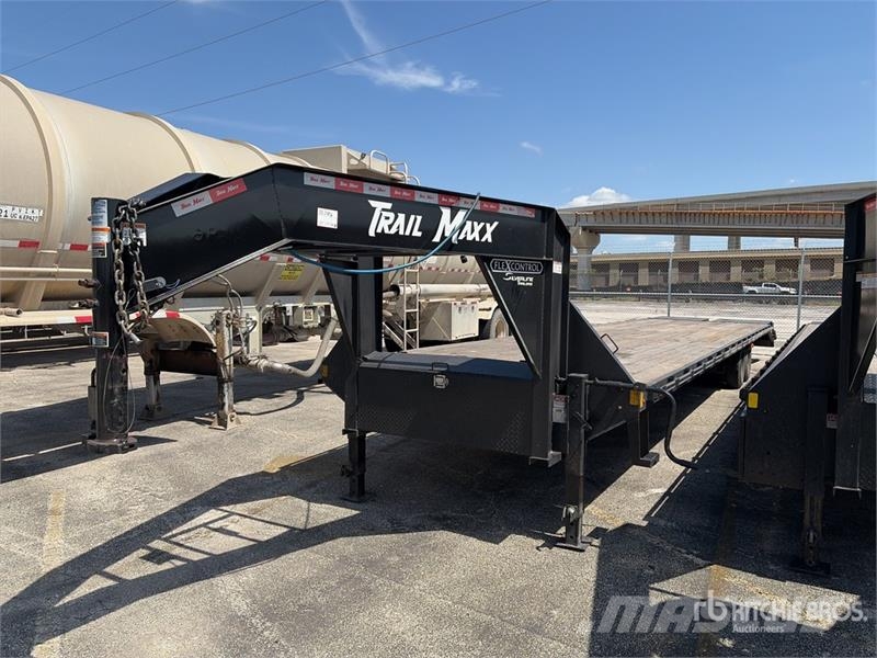 TrailMaxx MAX27-40 40 ft T/A Gooseneck Equipment Trailer 차량 운반용 트레일러