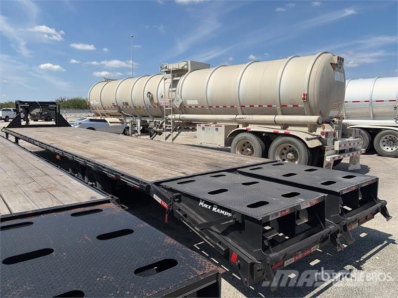TrailMaxx MAX27-40 40 ft T/A Gooseneck Equipment Trailer 차량 운반용 트레일러