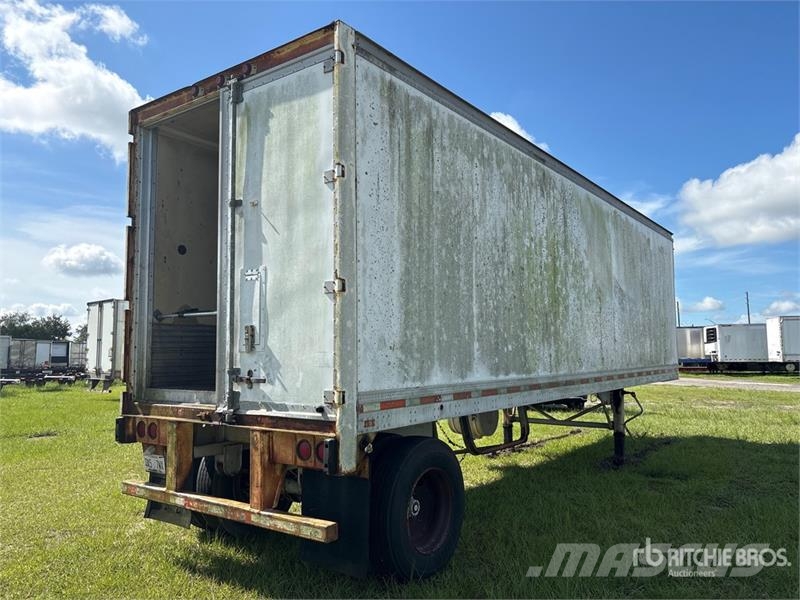 Trailmobile 28 ft x 102 in S/A Refrigerated Trailer Semi remorque frigorifique