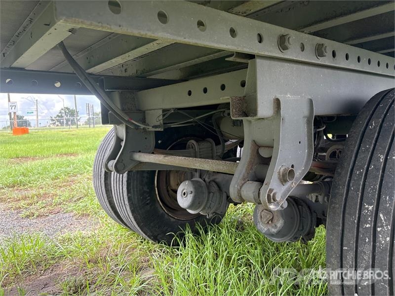 Trailmobile 40 ft x 102 in T/A Refrigerated Trailer Semi Reboques Isotérmicos