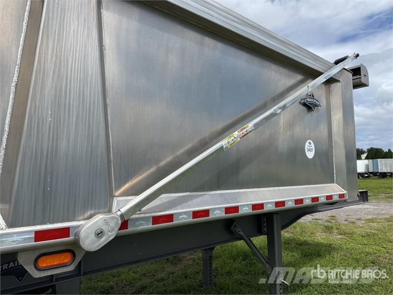 Trailstar 23 ft Tri/A End Dump Trailer Remorque benne