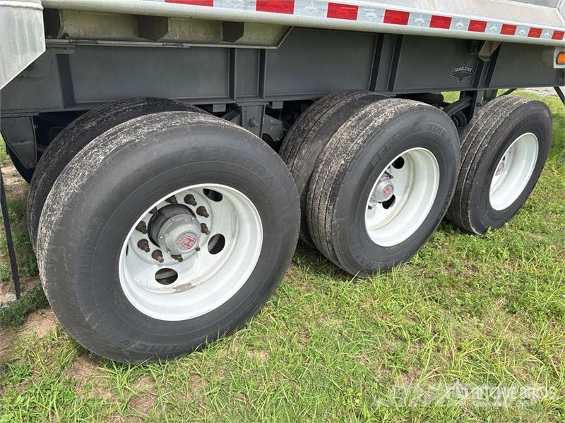Trailstar 23 ft Tri/A End Dump Trailer Remorque benne