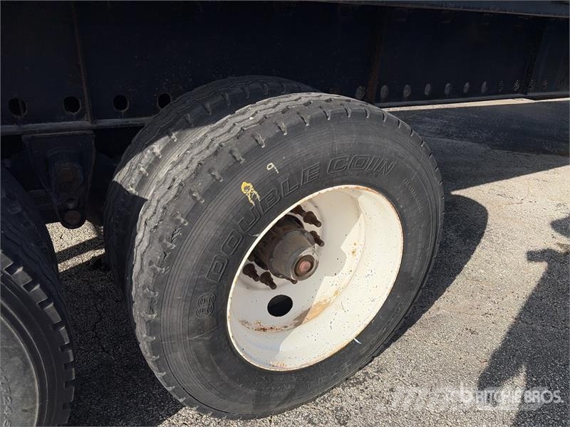 Transcraft 48 ft T/A Flatbed Trailer مقطوروات مسطحة/مفصلية الجوانب