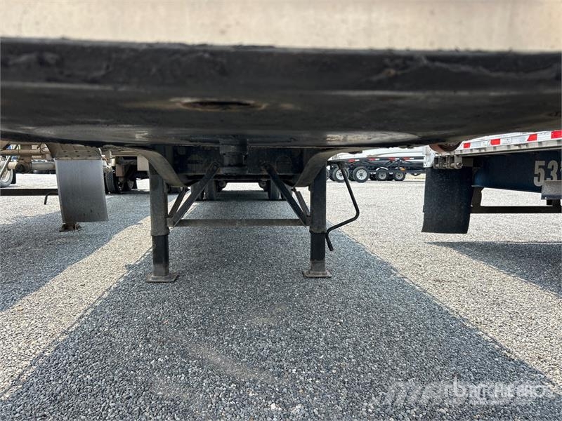 Transcraft 48 ft T/A Spread Axle Flatbed Trailer Lavaperävaunut
