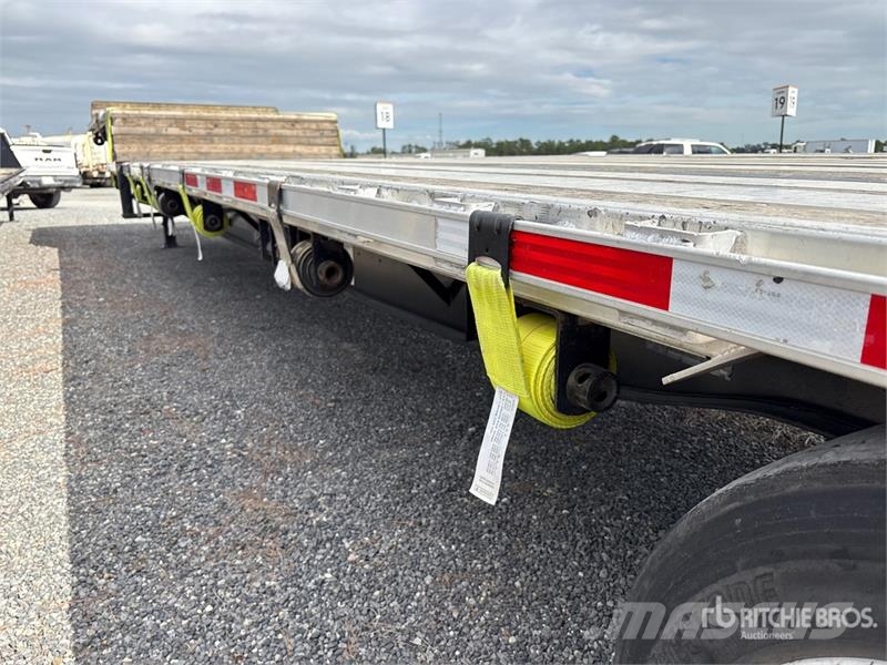 Transcraft FLD1TCM 53 ft T/A Spread Axle Step Deck Trailer 低架裝載車