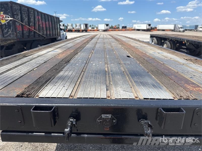 Transcraft L-2000H 48 ft T/A Spread Axle Flatbed Trailer Platformas/izkraušana no sāniem