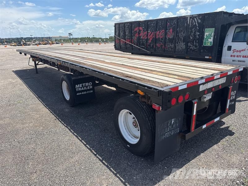 Transcraft L-2000H 48 ft T/A Spread Axle Flatbed Trailer Platformas/izkraušana no sāniem