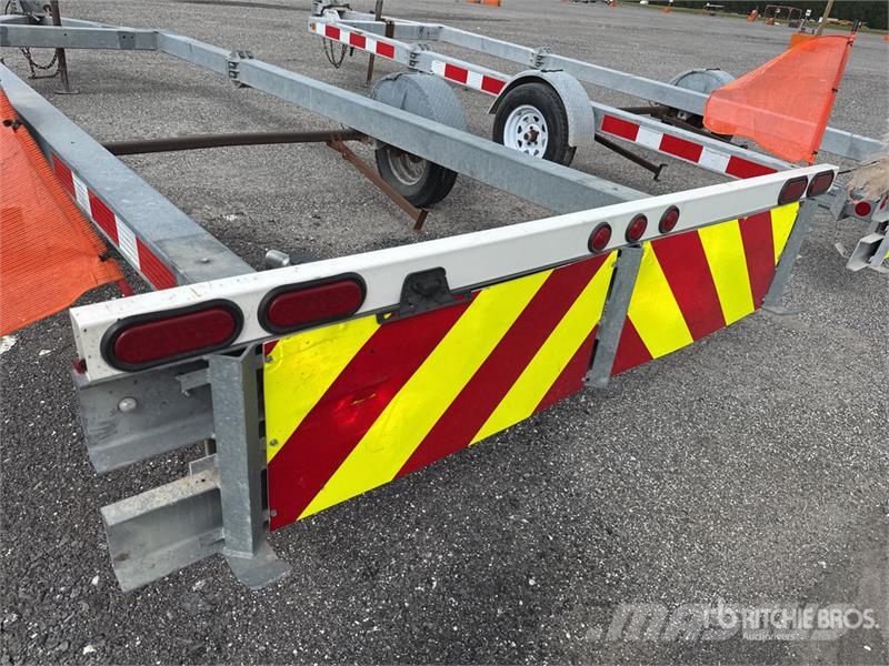 Transline STI-TTMA-100 Crash Attenuator Muud
