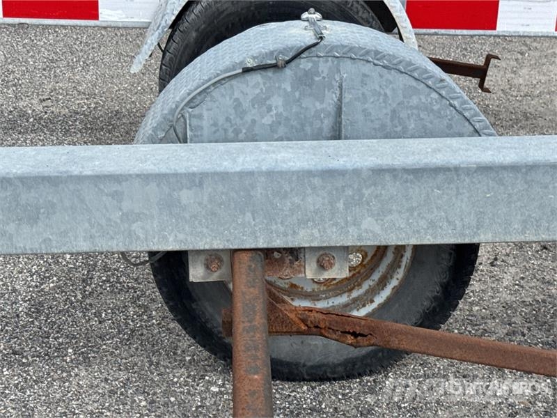 Transline STI-TTMA-100 Crash Attenuator Muud