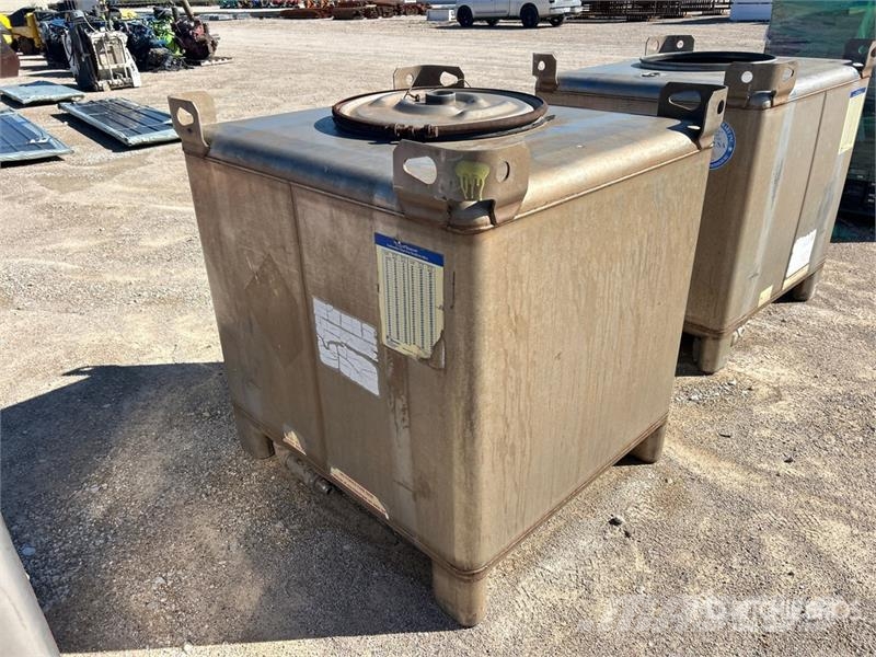 Transtore 512074 350 gal Chemical Tank 加工機械