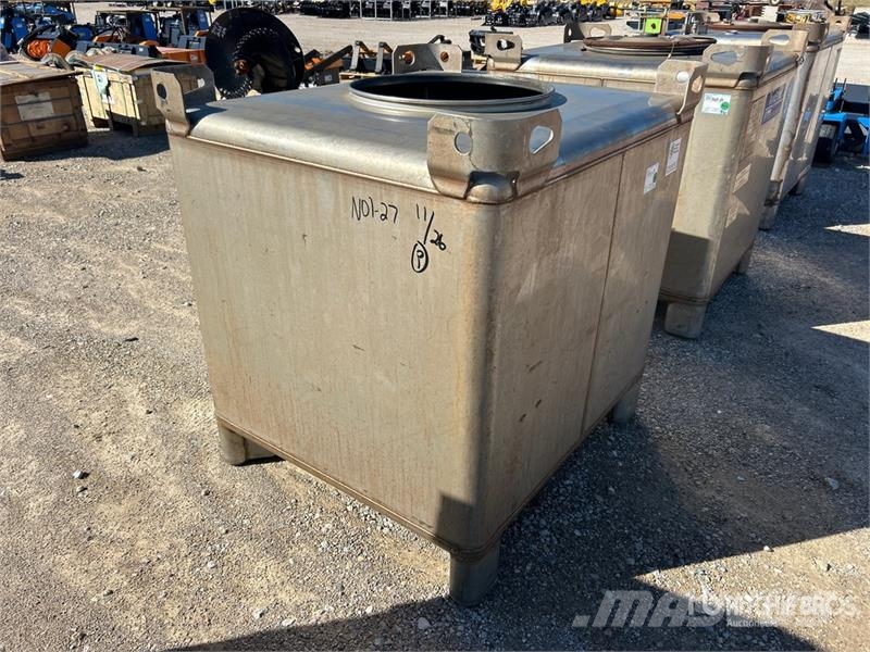 Transtore 512384 350 Gal. Chemical Tank 加工機械
