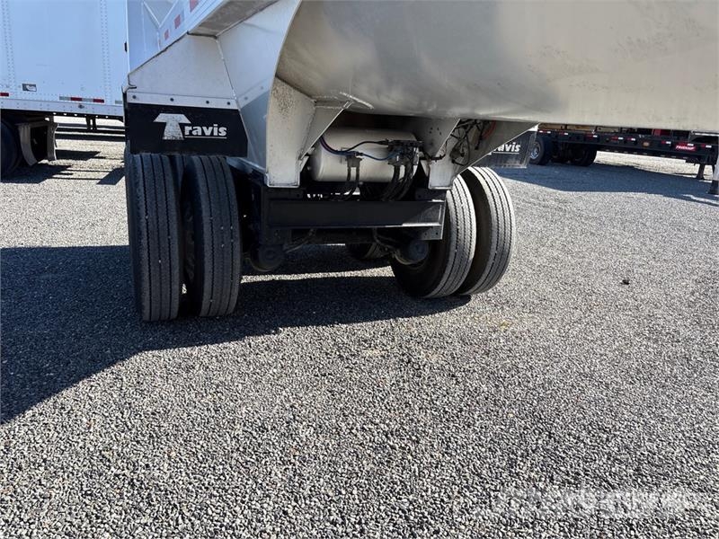 Travis S/97 39 ft T/A Aluminum End Dump Trailer Tipper trailers
