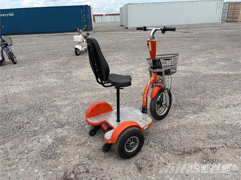 Triad 1000 Scooter Terenska vozila