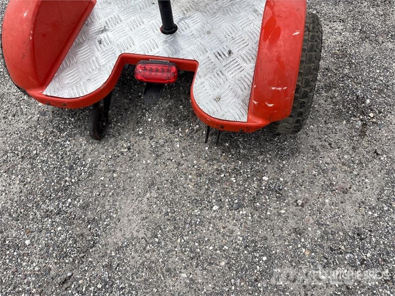  Triad 1000 Scooter Terenska vozila