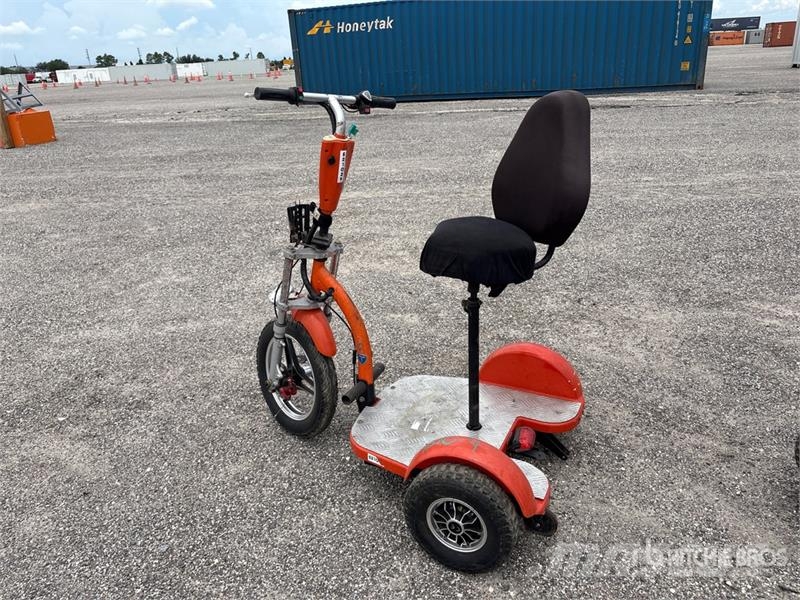  Triad 1000 Scooter Terenska vozila
