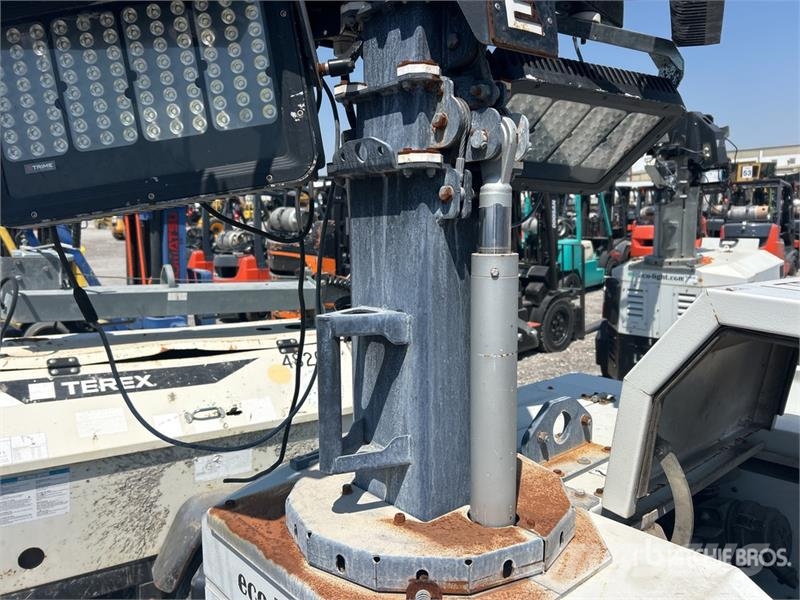 Trime EL1251 Light Tower Fénytornyok