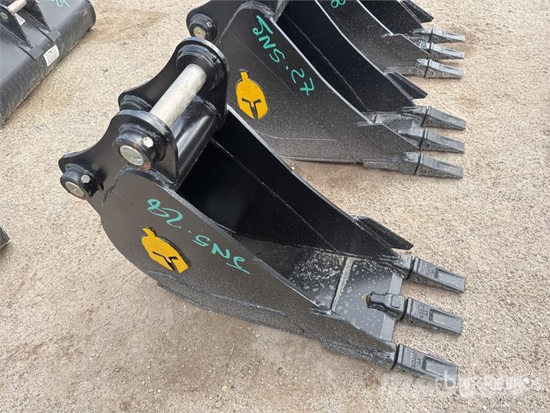 Trojan 12 in Digging Excavator Bucket - Fits 45mm Cat 303 Bakken