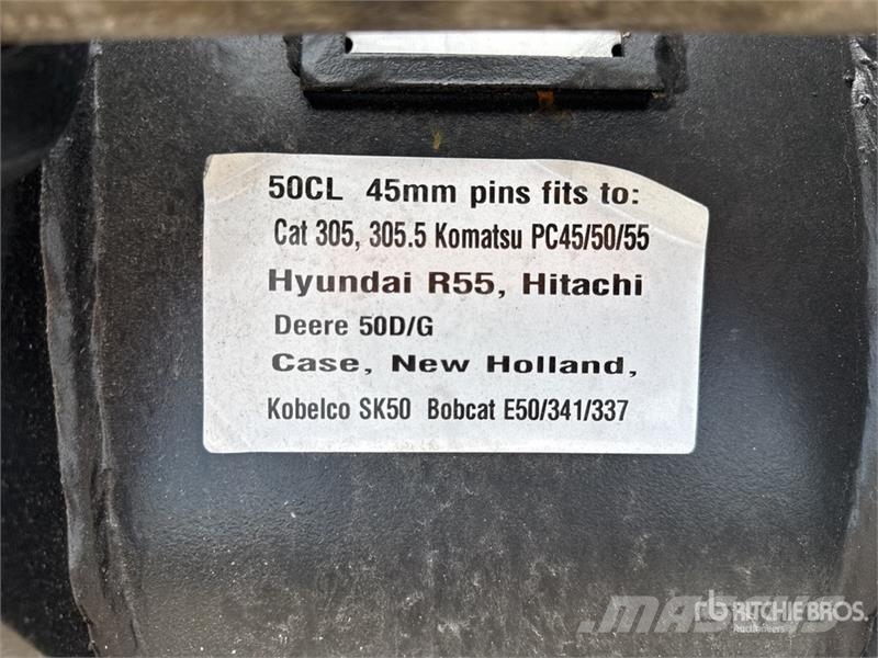 Trojan 12 in Digging Excavator Bucket - Fits 45mm Cat 303 Bakken