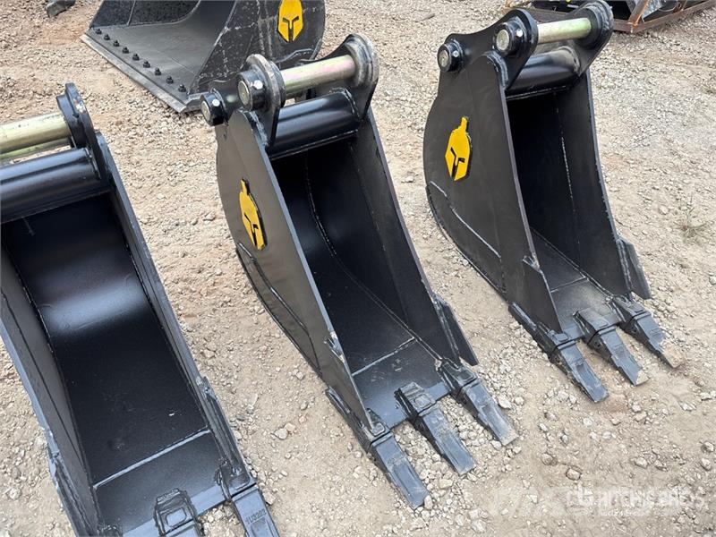 Trojan 12 in Digging Excavator Bucket - Fits 45mm Cat 305 دلاء