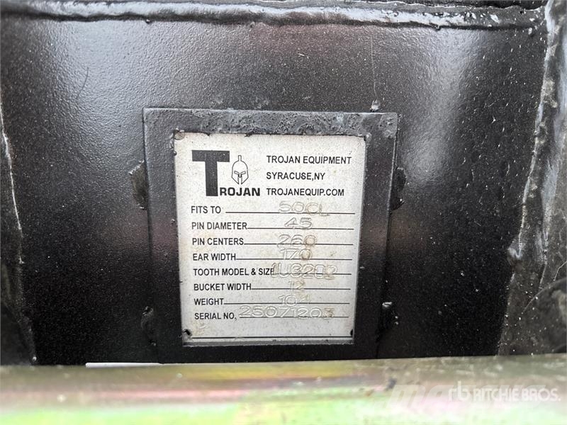 Trojan 12 in Digging Excavator Bucket - Fits 45mm Cat 305 دلاء
