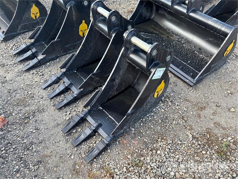 Trojan 12 in Digging Excavator Bucket Skovle