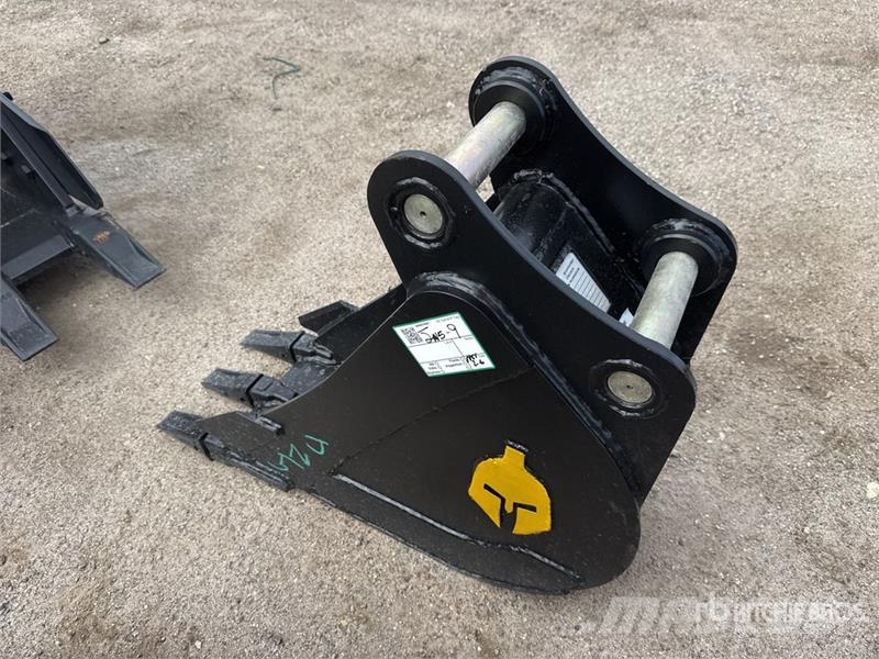 Trojan 12 in Digging Excavator Bucket - Fits 45mm Cat 305 Bakken