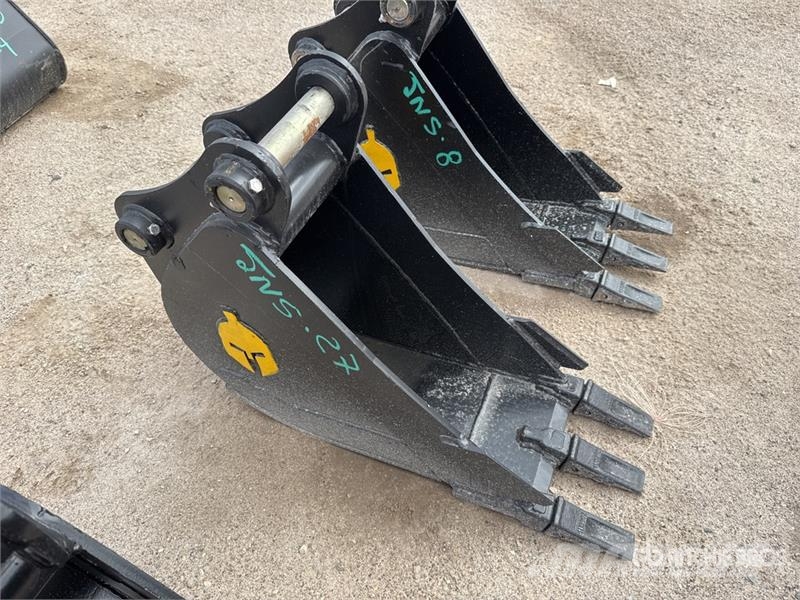 Trojan 12 in Digging Excavator Bucket - Fits 45mm Cat 303 Bakken