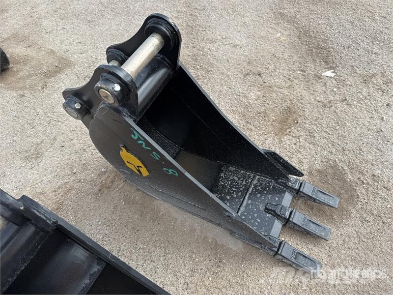Trojan 12 in Digging Excavator Bucket - Fits 45mm Cat 303 Kašike / Korpe