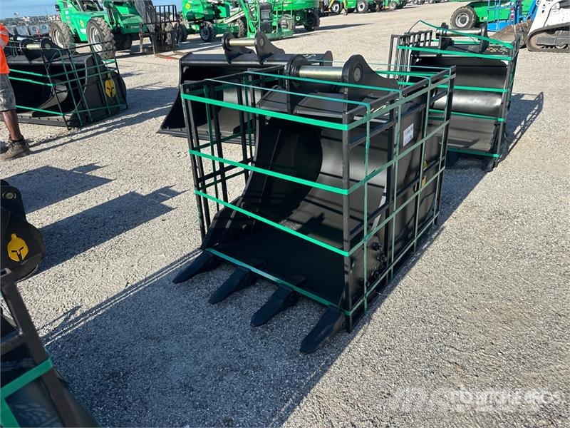 Trojan 120CL 36 in Digging Excavator Bucket - Fits 65 mm Schaufeln
