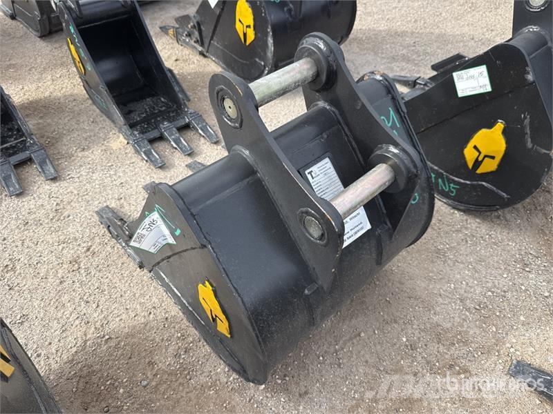 Trojan 24 in Digging Excavator Bucket - Fits 45mm (Unused Skovle