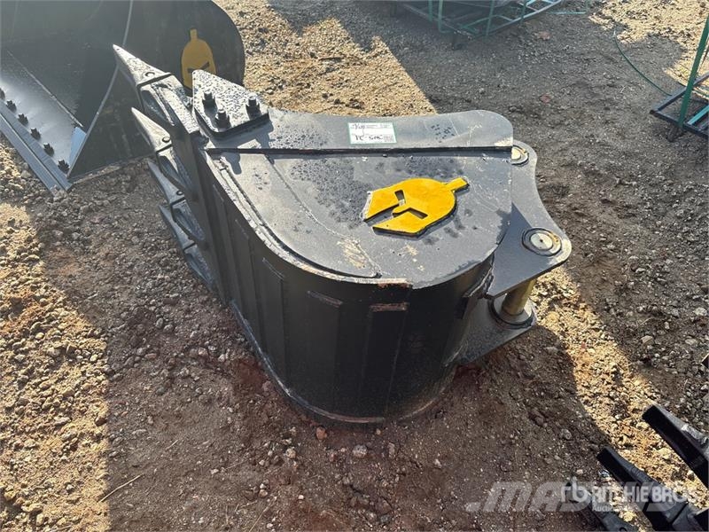 Trojan 24 in Digging Excavator Bucket - Fits Cat 307/308, Baldes