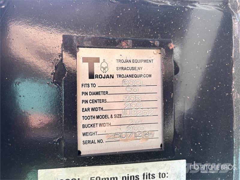Trojan 24 in Digging Excavator Bucket - Fits Cat 307/308, Baldes