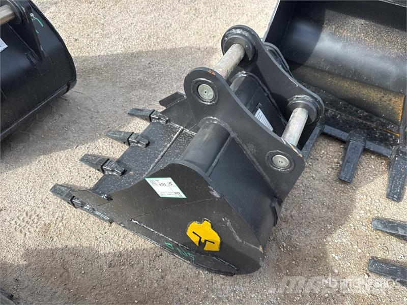 Trojan 24 in Digging Excavator Bucket - Fits 45mm Cat 305 Kašike / Korpe
