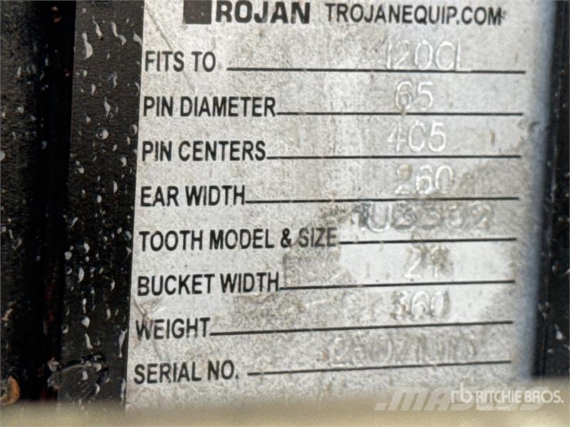 Trojan 24 in Digging Excavator Bucket - Fits 65mm Cat 311 Kašike / Korpe
